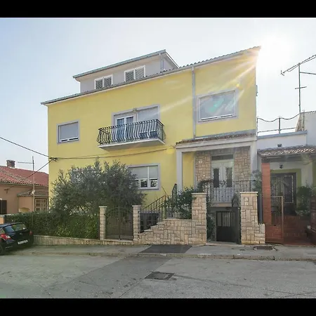 アパート Polias Small *